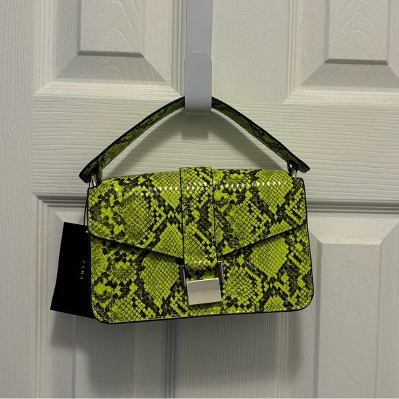 NWT - Small Snakeskin Purse - Picture 3 of 4